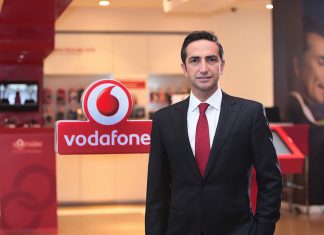 Vodafone Türkiye İcra Kurulu Başkan Yardımcısı Engin Aksoy