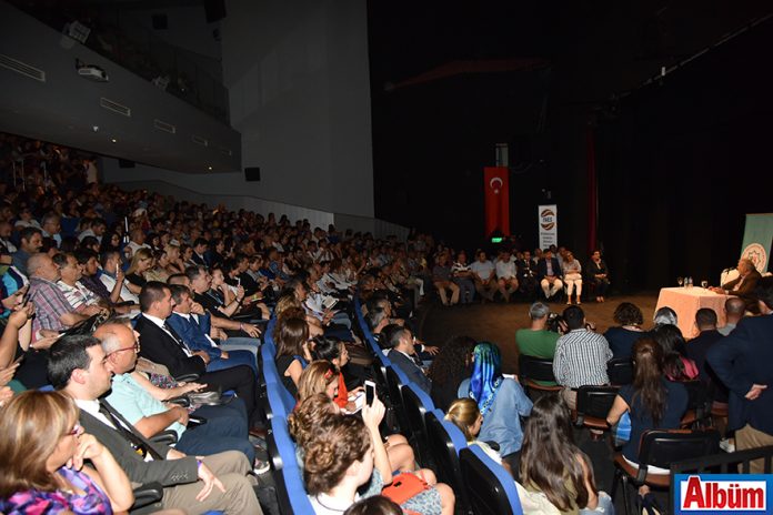 II. INES Uluslararası Akademik Araştırmalar Kongresi kapsamında Alanya'da bulunan ünlü tarihçi Prof. Dr. İlber Ortaylı, Alanya Kültür Merkezi'nde (AKM) 'Kerkük ve Musul Meselesi' konulu konferans verdi.