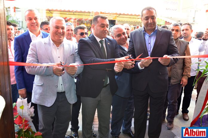 Alanya'nın tanınmış iş adamı Ahmet Bozdemir’in sahibi olduğu Cafe Turka'nın açılışı düzenlenen kalabalık bir törenle gerçekleştirildi.