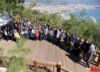 Alanya Belediye Başkanı Adem Murat Yücel’in Alanya’da hayata geçirdiği ve hedeflediği projeler, üniversitelerde ders konusu oldu.