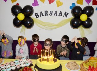 İranlı işadamı Sepehr Pournasr ile eşi Danoush Nazari’nin 5 yaşına giren oğulları Barsaam Pournasr için Ayşegül Abla Kreşi’nde renkli bir doğum günü düzenlendi.