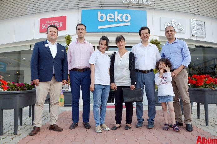 Beko’nun 14. kez düzenlediği ‘Yılın Annesi’ yarışmasının sonuçları belli oldu. Beko’nun seçmelerini 23 ilde bayileri aracılığıyla toplam 31 noktada gerçekleştirdiği, geleneksel ‘Yılın Annesi’ yarışması sonuçlandı.